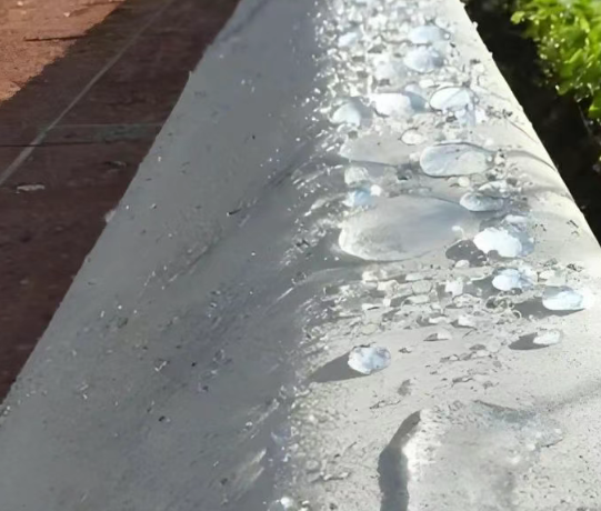 连云硅烷浸渍涂料在混凝土保护中的应用